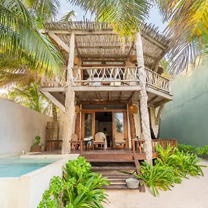 Casa Ganesh Tulum-beachfront By Ahau Collection Tulum Pueblo